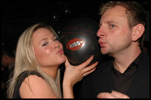 Kiss