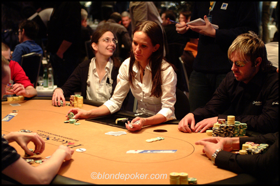 Jen Mason, Pretty Dealer & Andreas Hagen